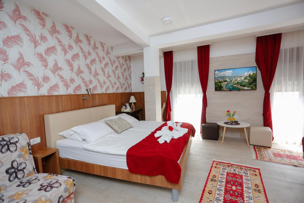 Hotel - Villa Lejla モスタル エクステリア 写真